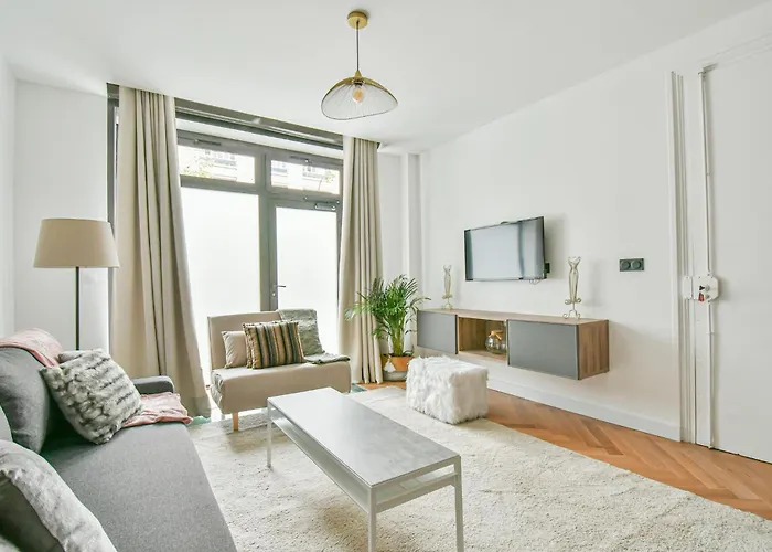 Appartement Duplex A Saint-ambroise